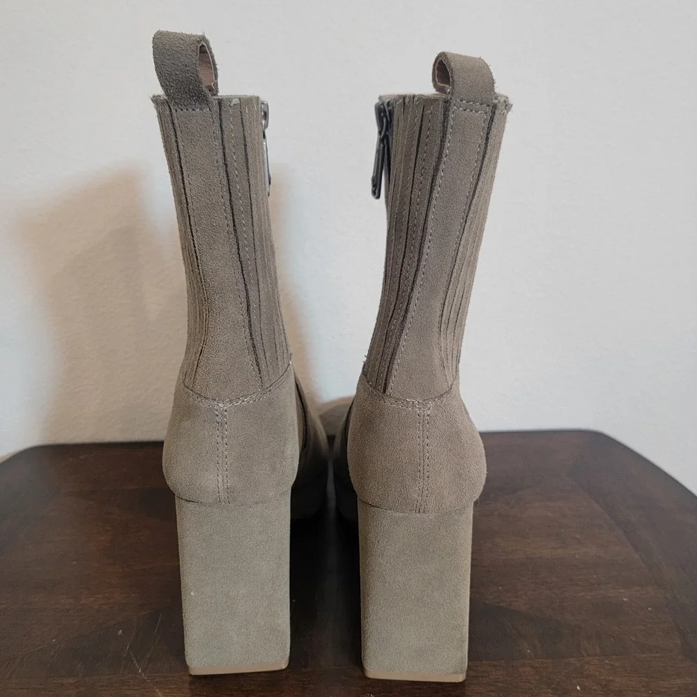 Blondo Rozalie Square Toe Block Heel Leather Suede Ankle Zip Boot 9.5 Waterproof